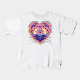 Summer solstice love Kids T-Shirt